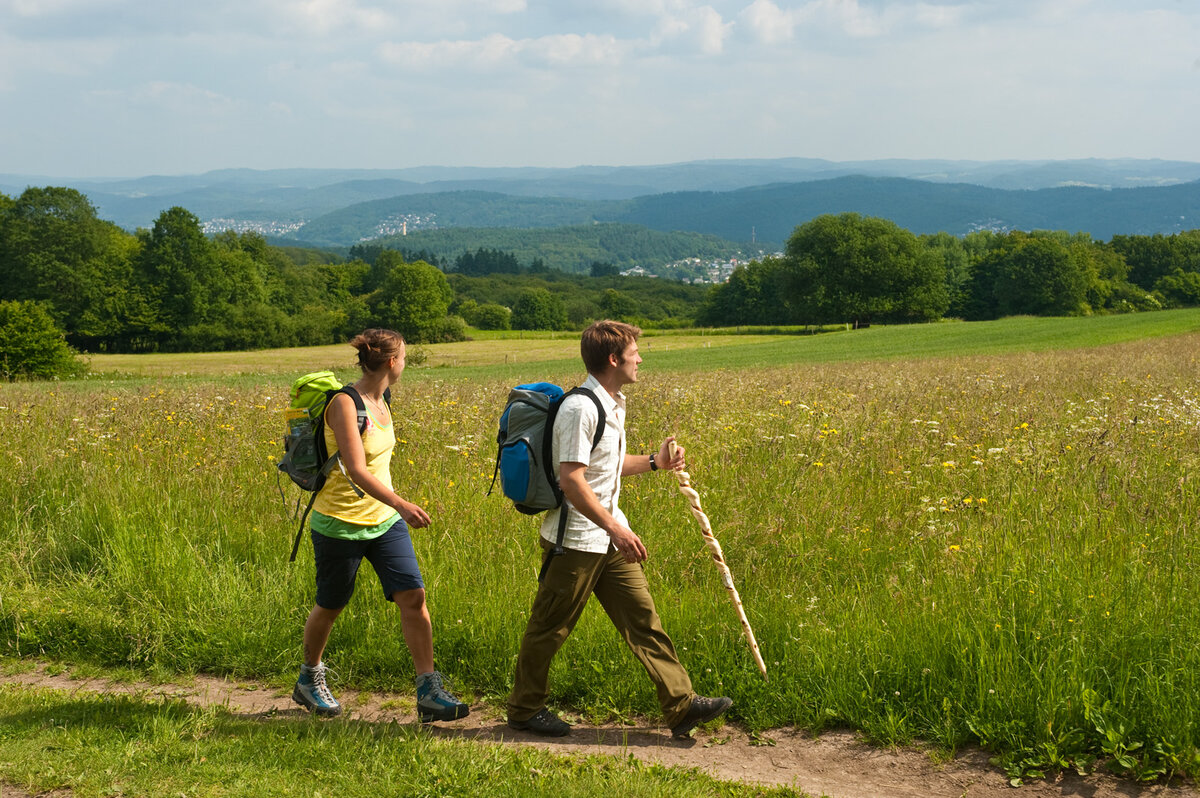 [Translate to Englisch:] Zwei Wanderer